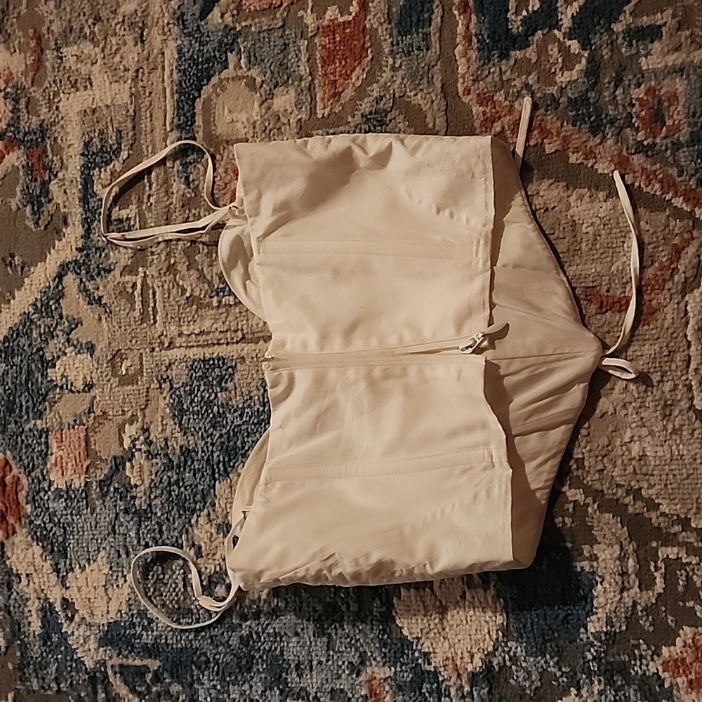 Mistress Rocks - image 3